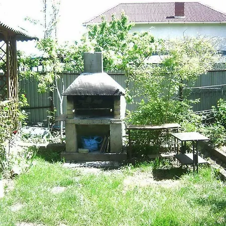 уютный дом у моря 招待所 敖德萨